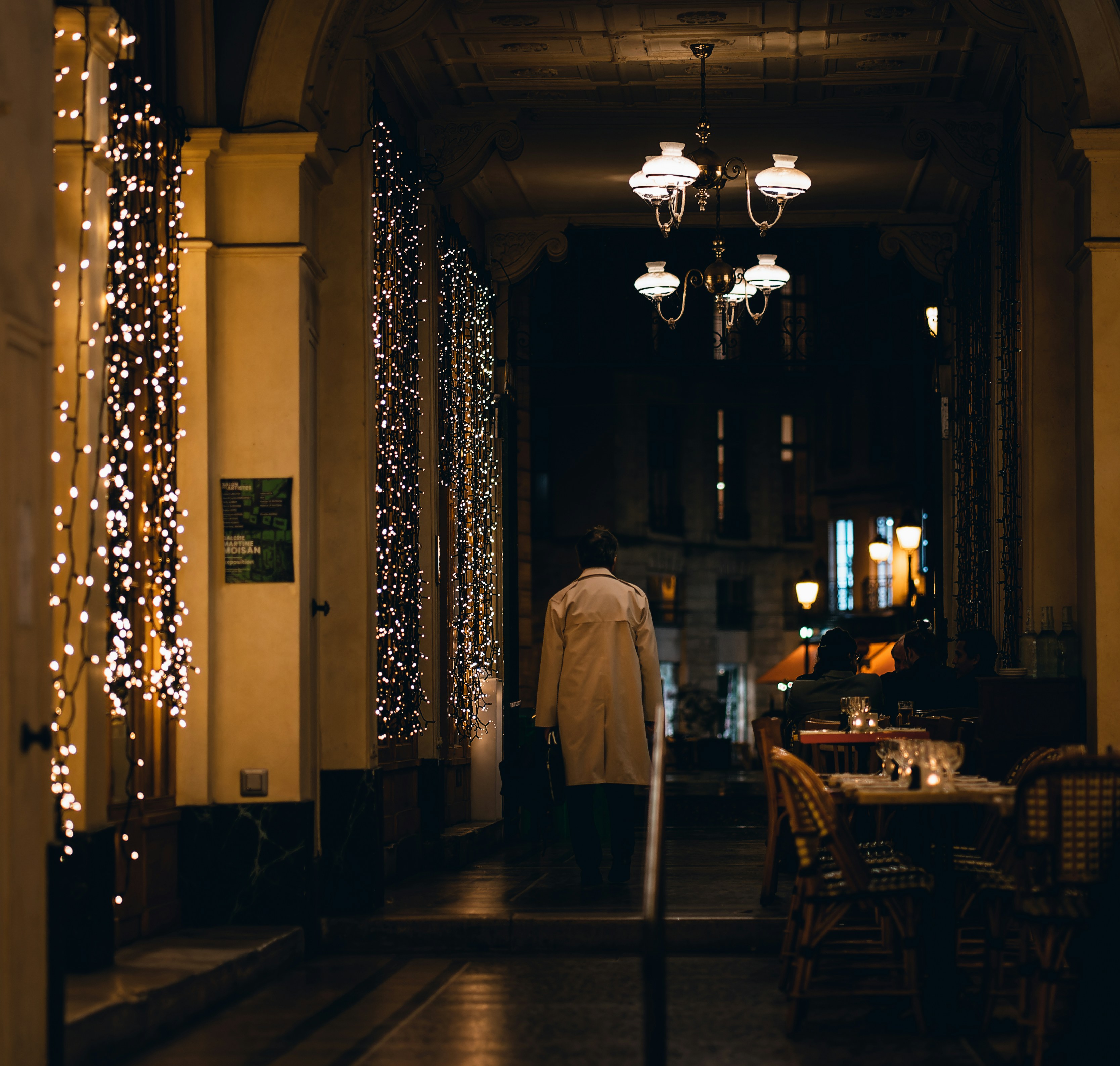 Calm finish to service, modern close